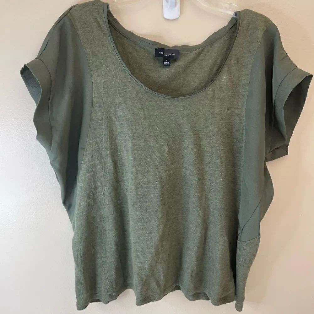 Linen| The Limited| Large| Olive Army Green| lightweight| basic - Picture 3 of 10